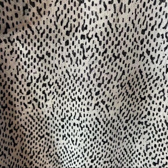 Cabi 5359 Flutter Tank Top Blouse Size Small - Picture 7 of 7